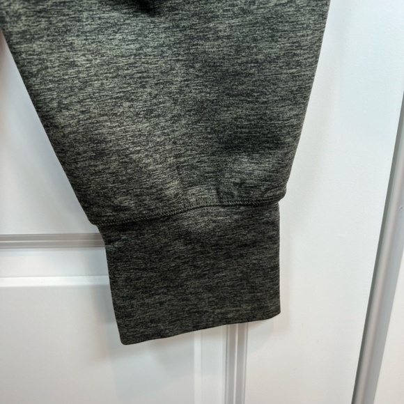 Offline by Aerie Women's Fold Over Waist Short Court Joggers Black Heather Large - Picture 10 of 14